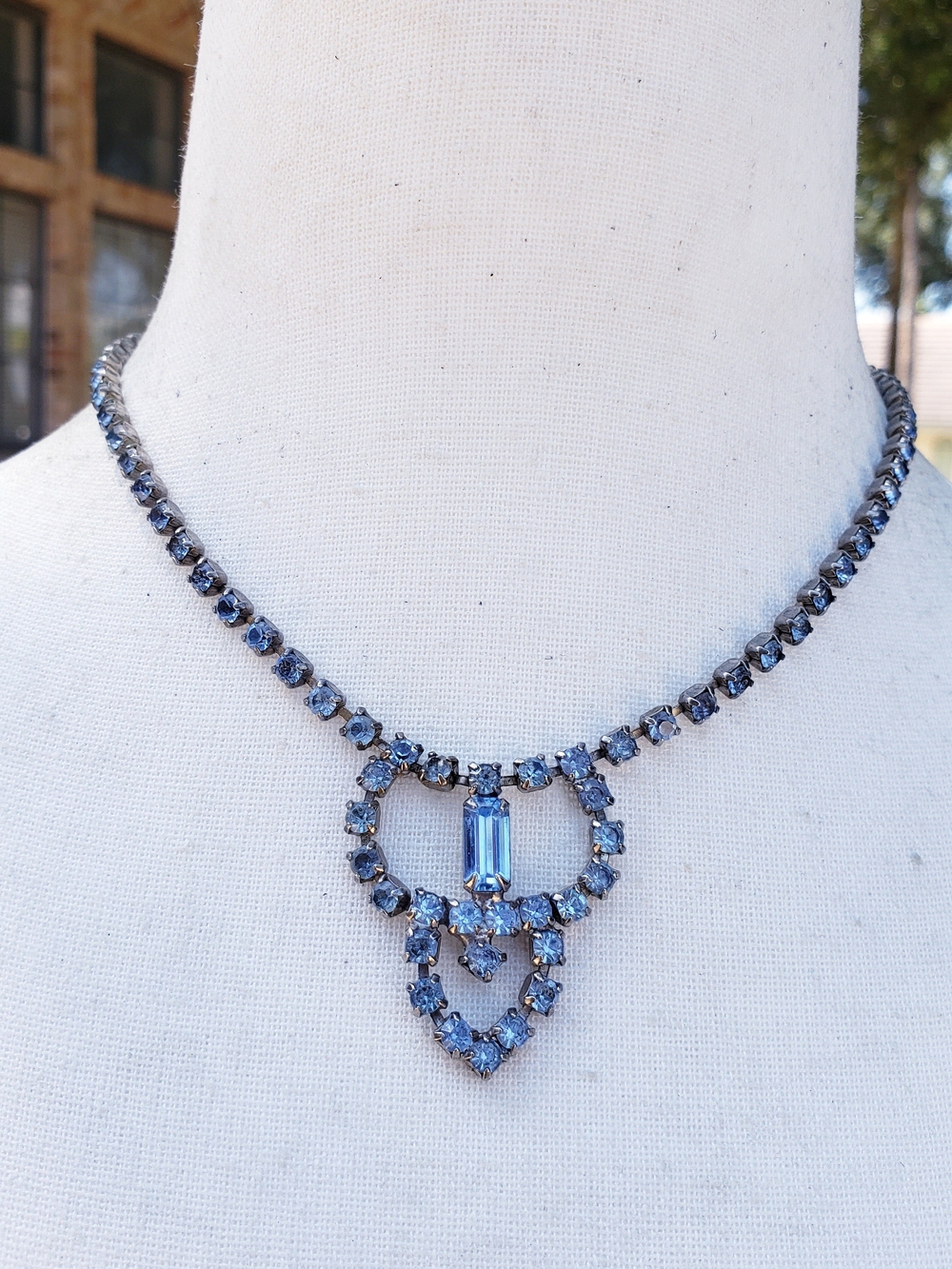 Elegant Blue Crystal Drop Necklace